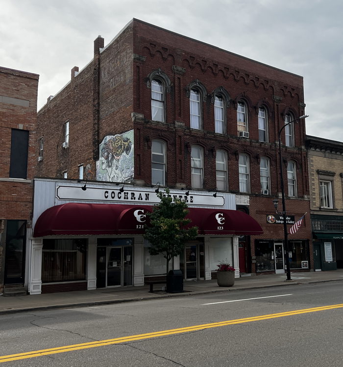 Bee Theatre - July 4 2022 (newer photo)